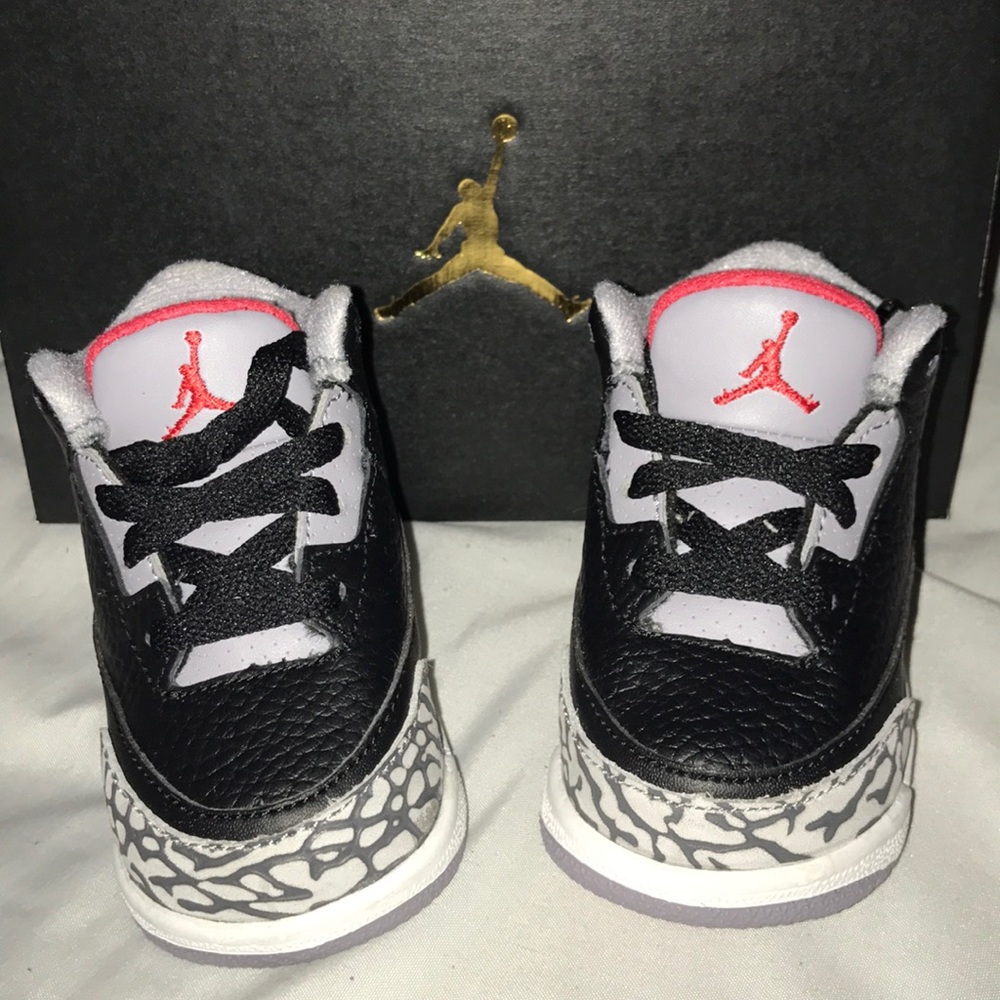 Baby Jordan Retro 3